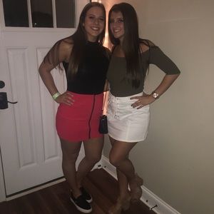 Meet your Posher, Ava